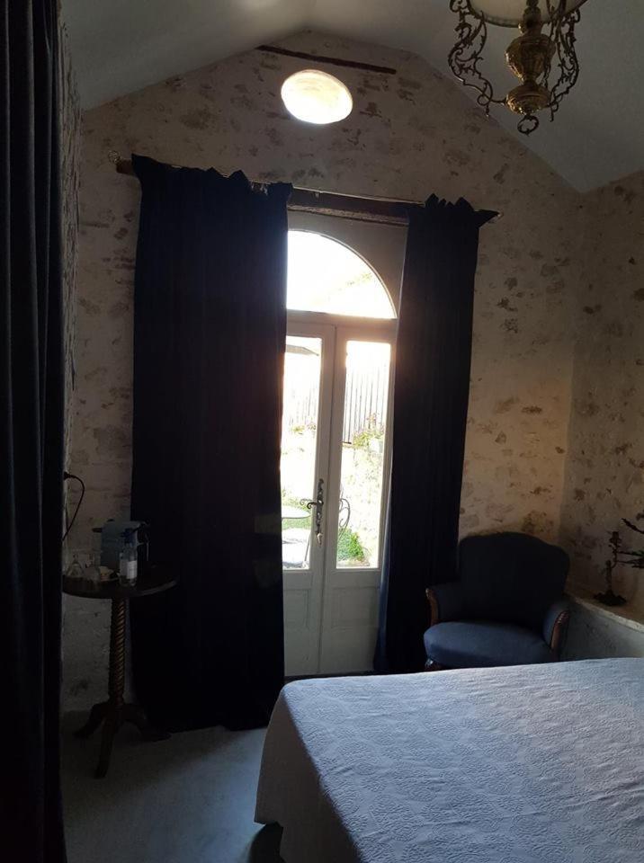 La Maison Bleue 维勒雷阿勒 外观 照片
